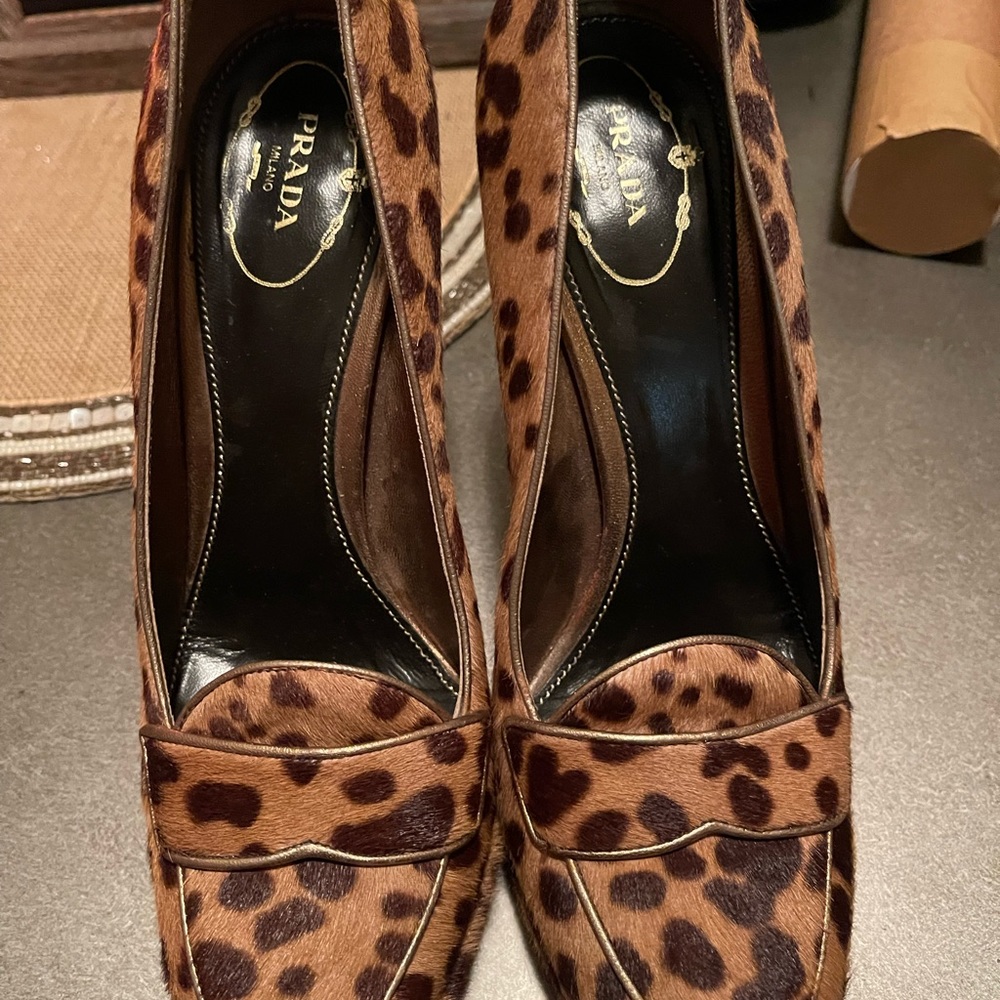 Vintage Prada pumps